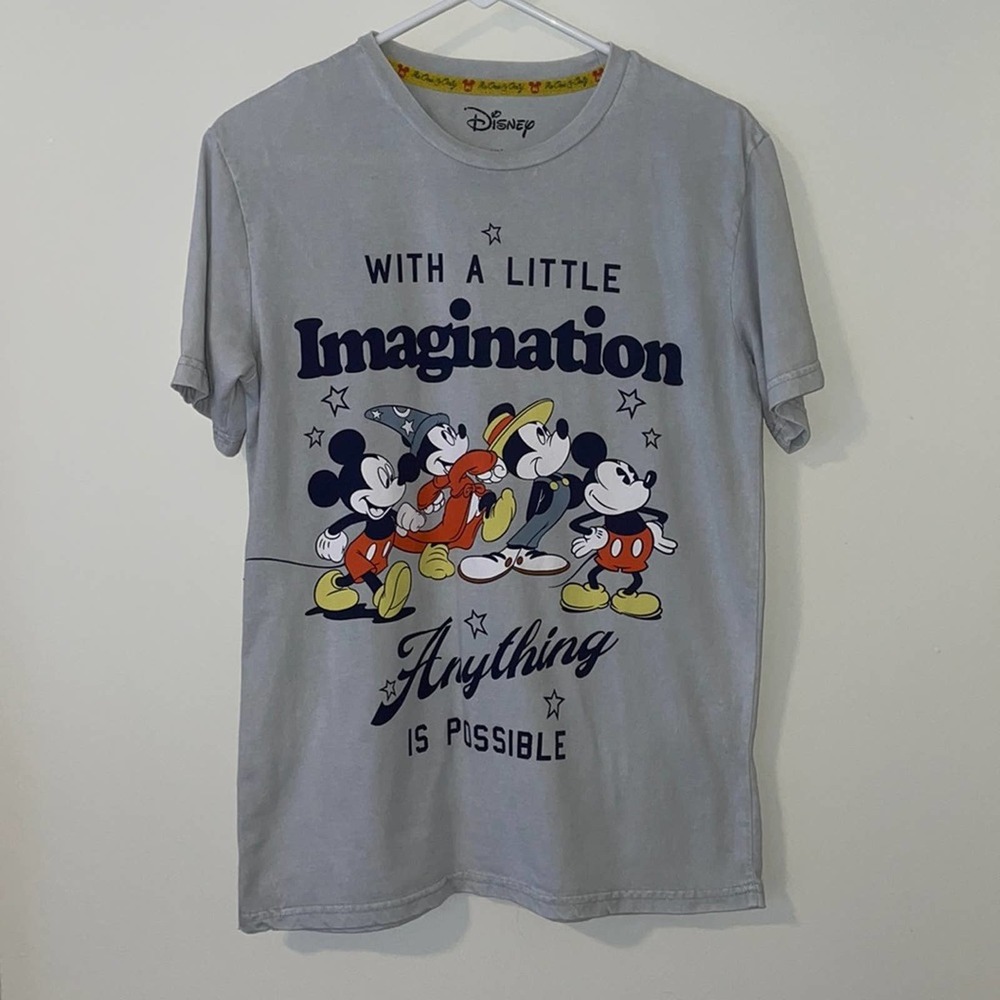 Disney Mickey Mouse With a Little Imagination Anything is Possible Men’s Small